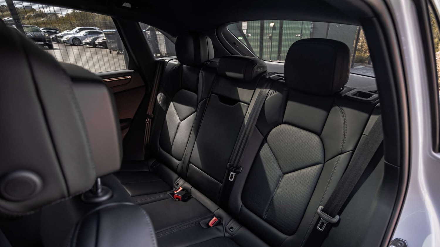 Used Porsche Macan 2024 for sale - 76774170: Photo 14