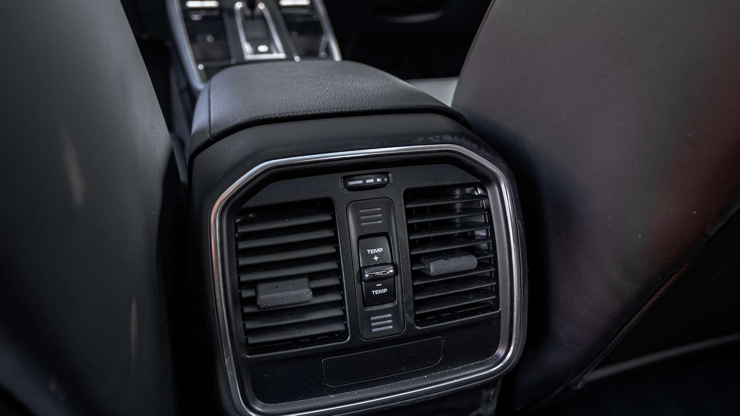 Used Porsche Macan 2024 for sale - 76774170: Photo 16