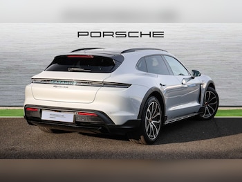 Used Porsche Taycan 2025 for sale - 78507126: Photo