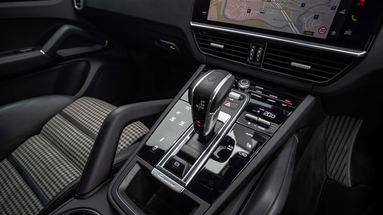 Used Porsche Cayenne 2023 for sale - 76362680: Photo 27