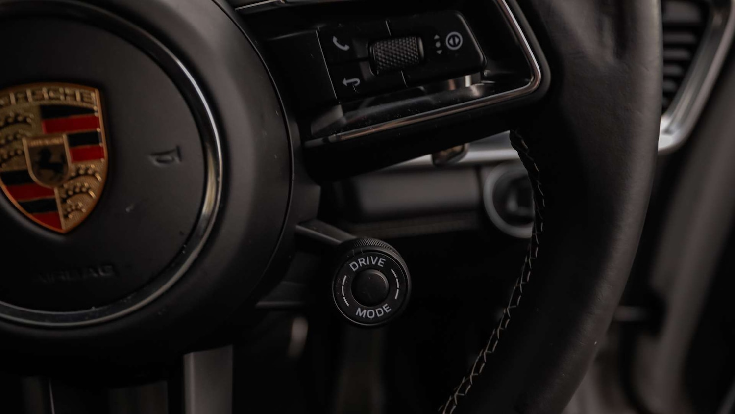 Used Porsche Panamera 2023 for sale - 76501752: Photo 24