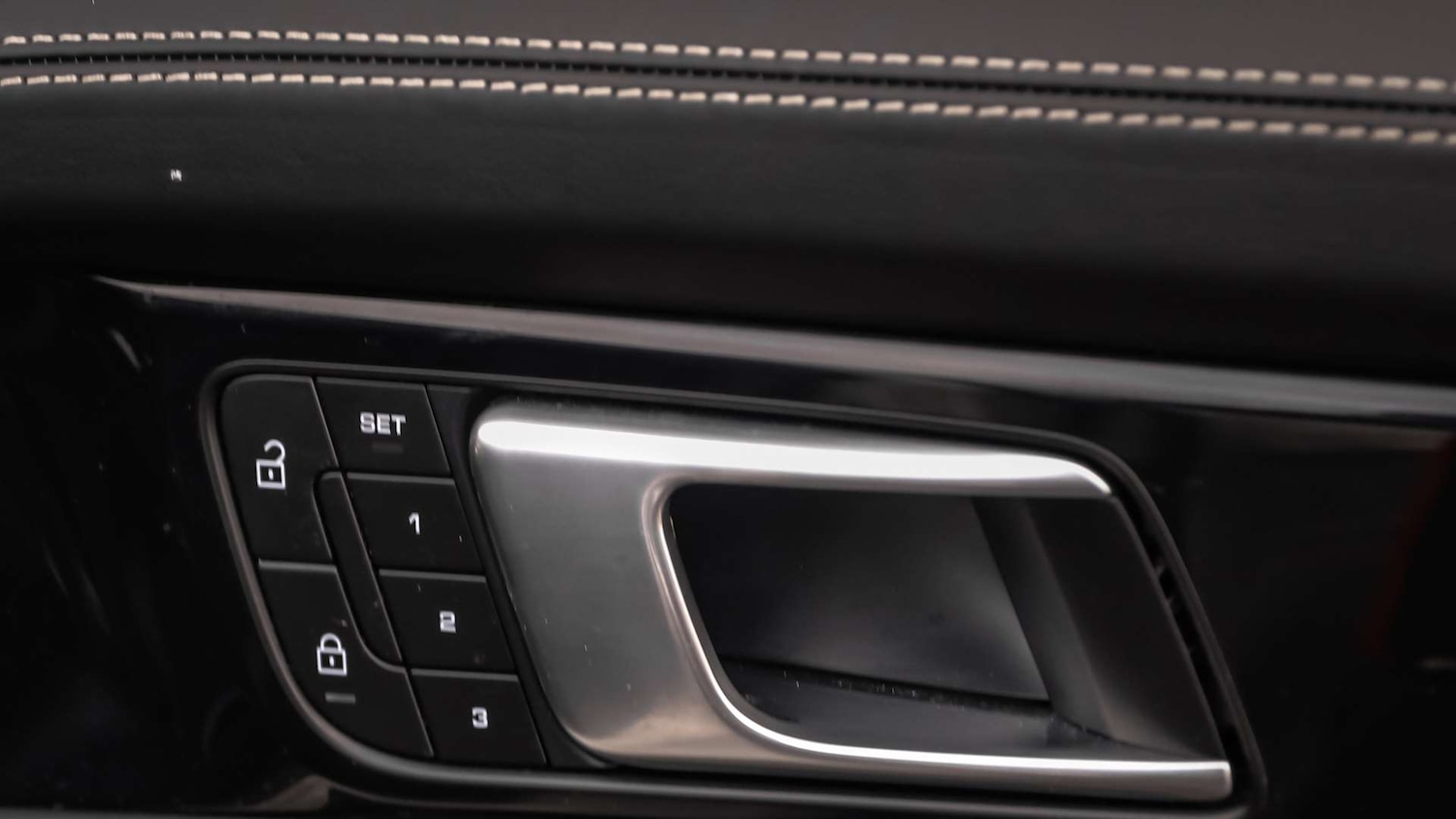 Used Porsche Panamera 2023 for sale - 76501752: Photo 32