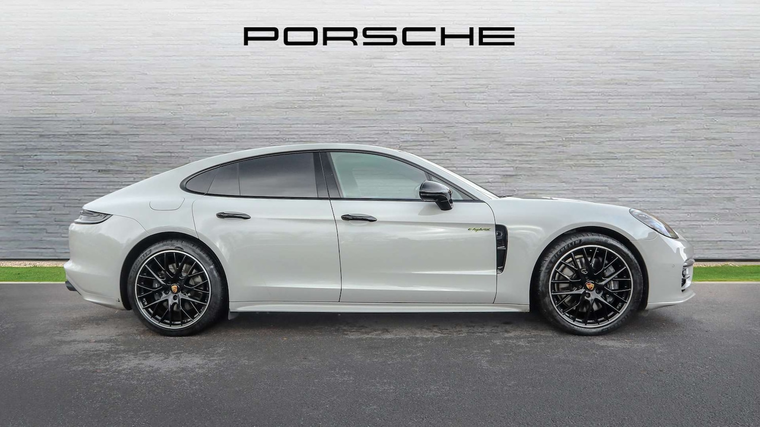 Used Porsche Panamera 2023 for sale - 76501752: Photo 7