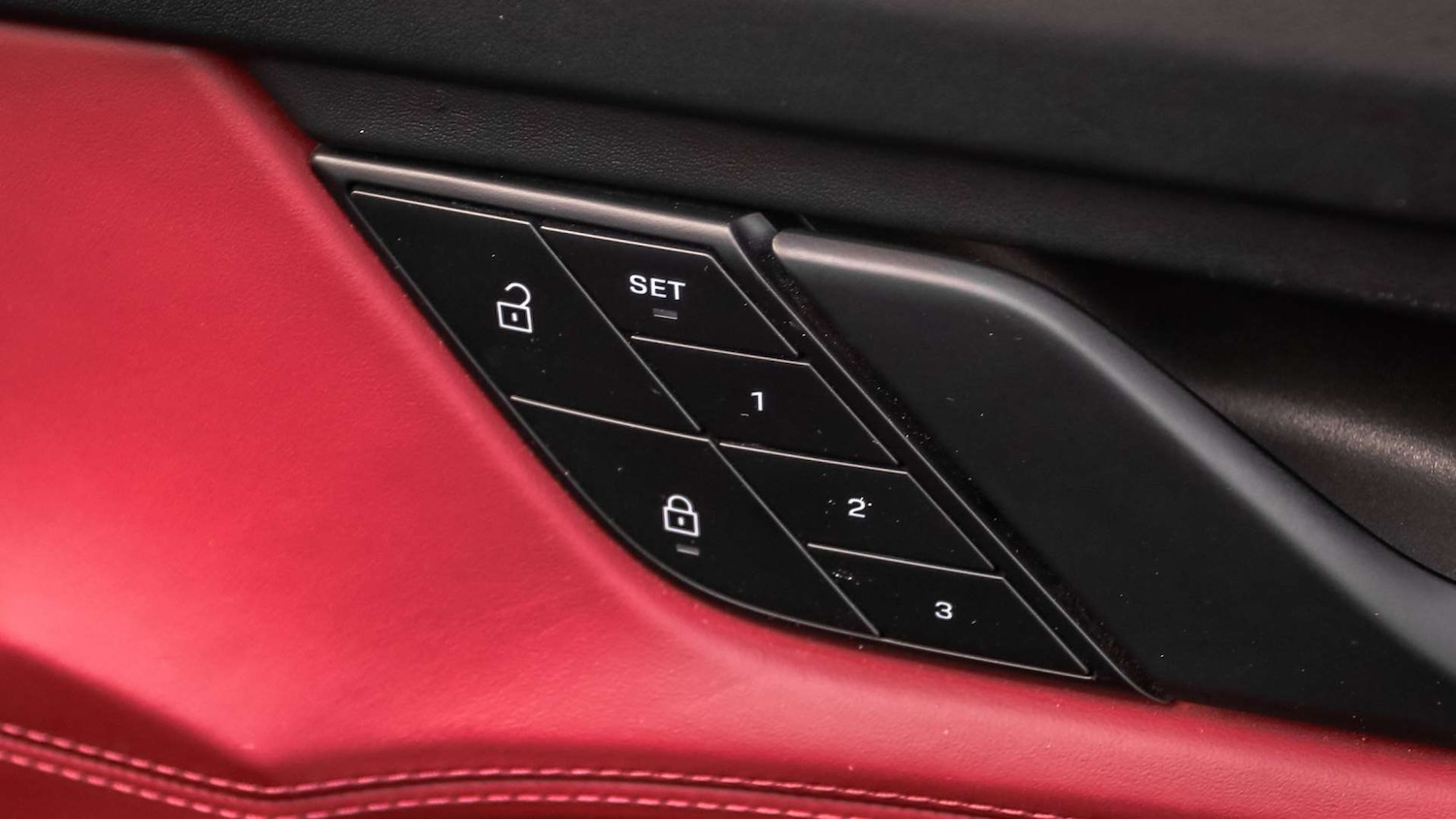 Used Porsche Taycan 2022 for sale - 76501853: Photo 28