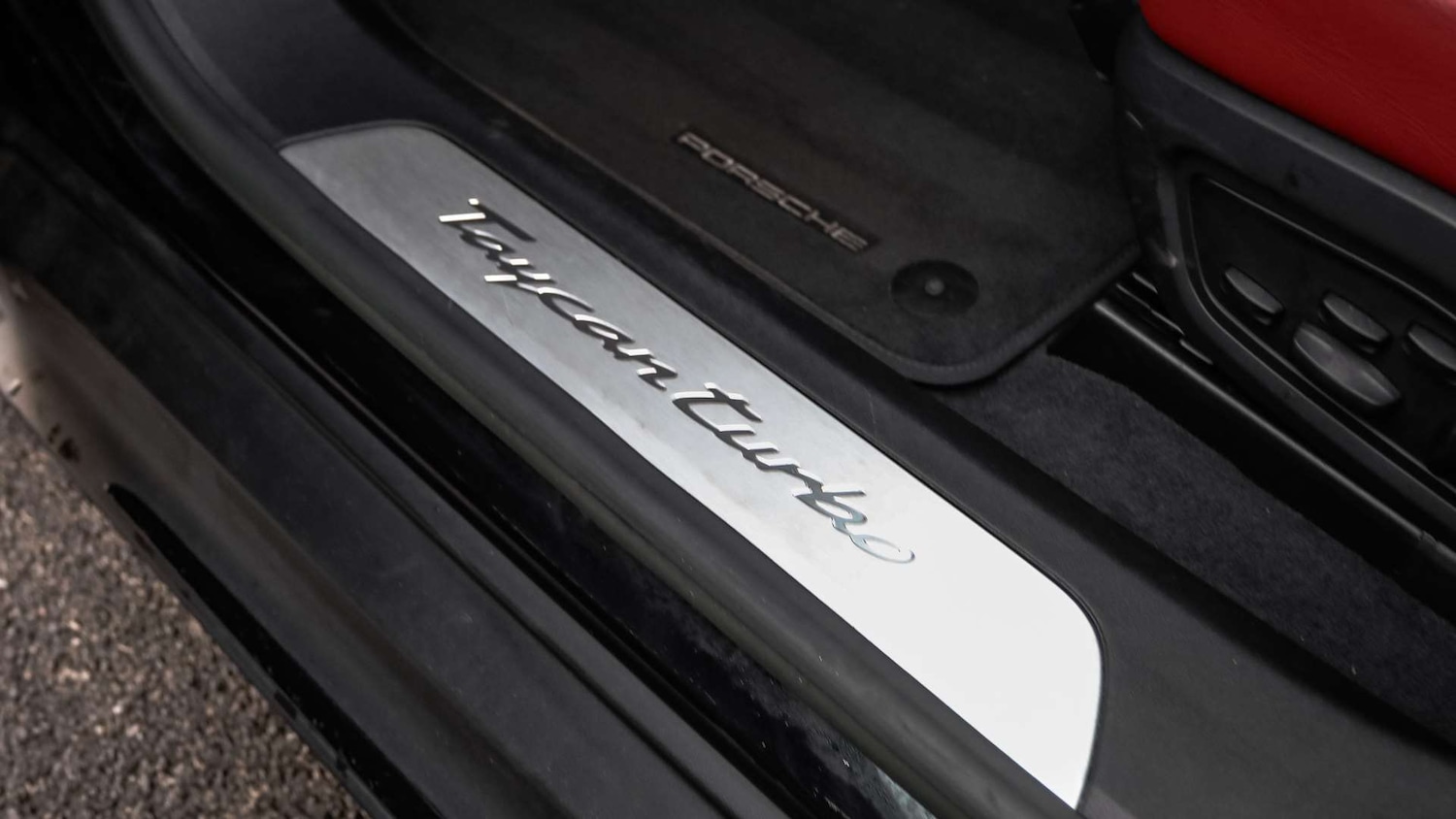 Used Porsche Taycan 2022 for sale - 76501853: Photo 34