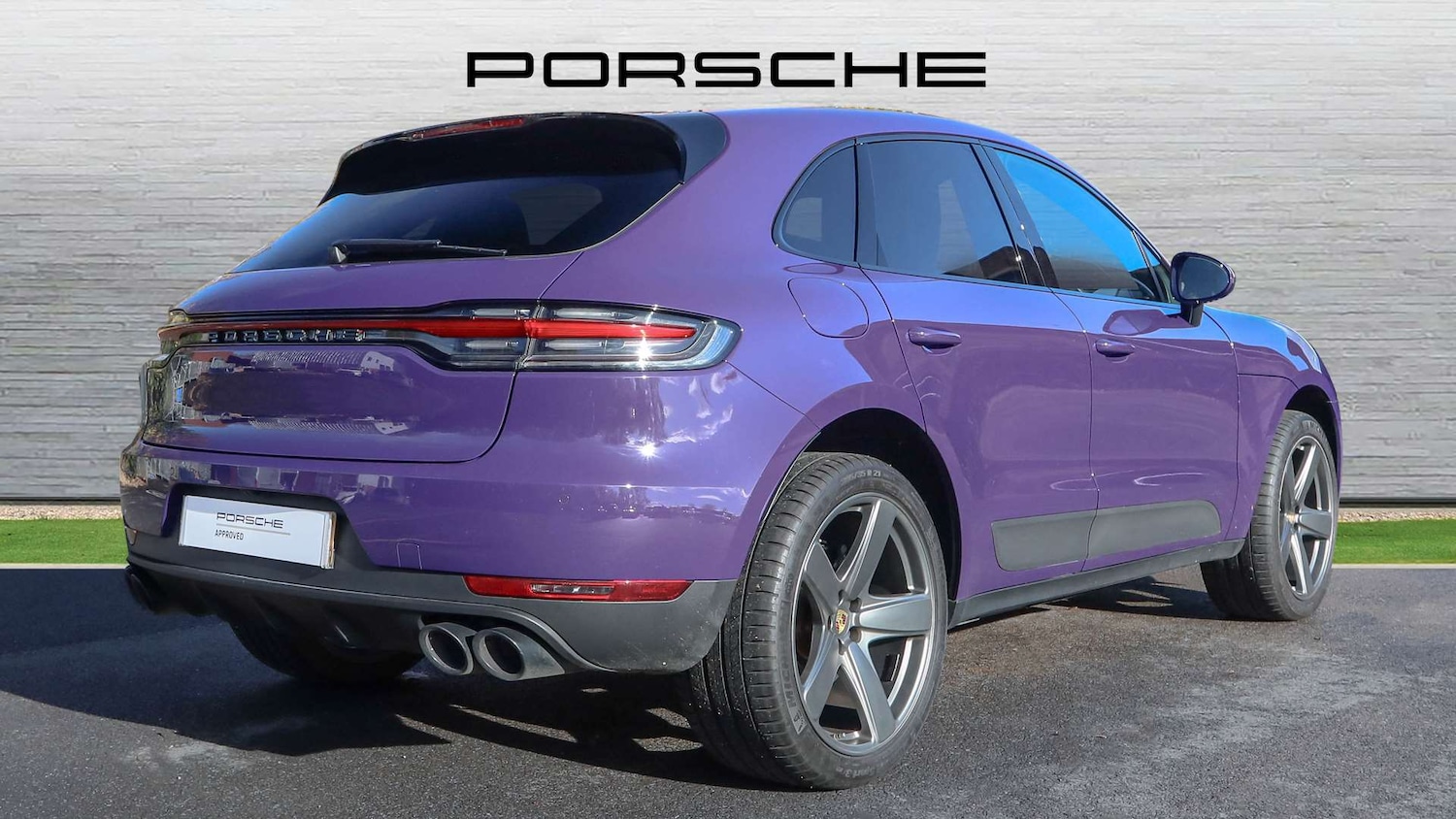 Used Porsche Macan 2021 for sale - 76435610: Photo 3