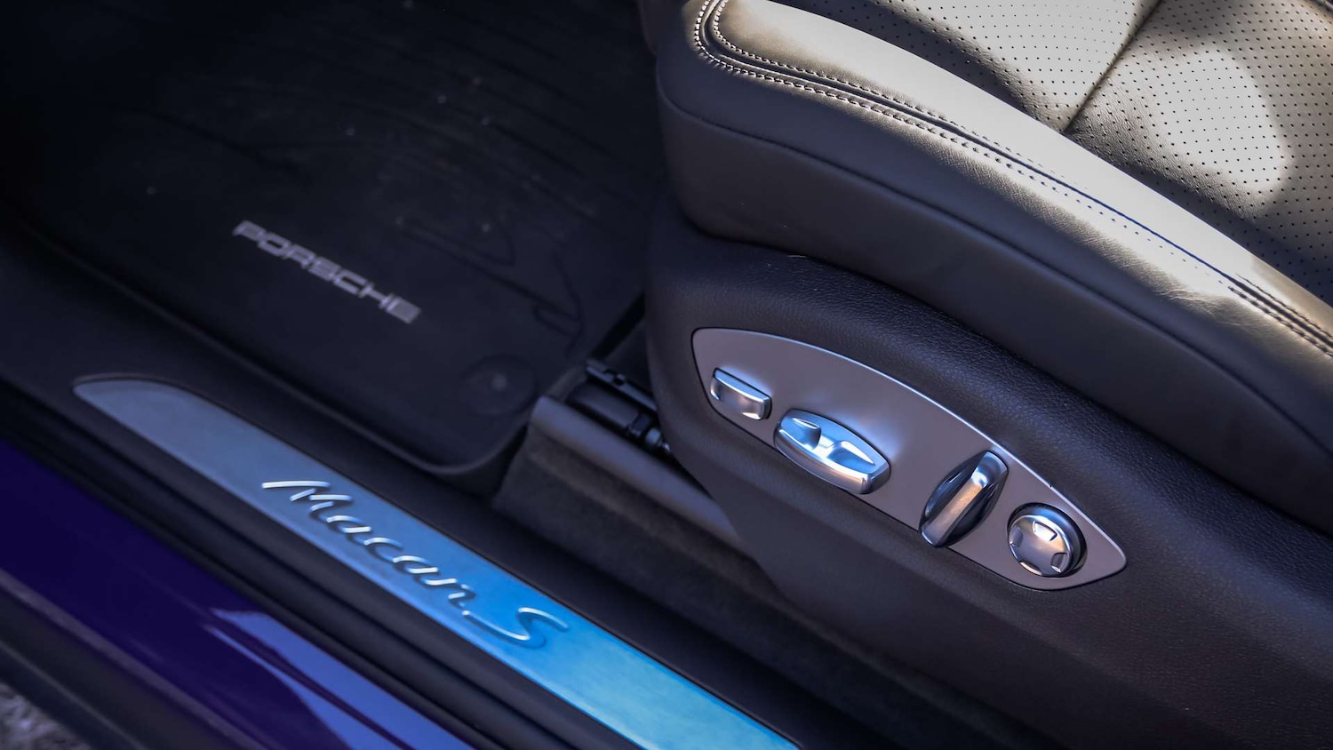 Used Porsche Macan 2021 for sale - 76435610: Photo 30