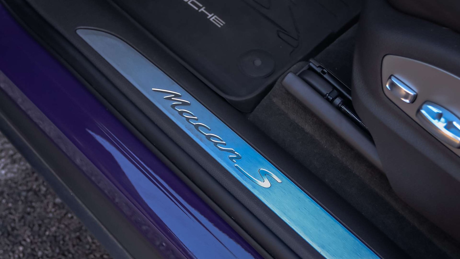 Used Porsche Macan 2021 for sale - 76435610: Photo 32