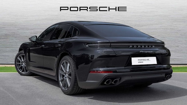 Used Porsche Panamera 2025 for sale - 75217188: Photo 4