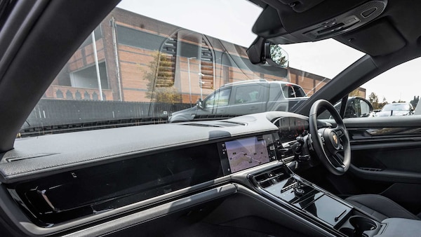 Used Porsche Panamera 2025 for sale - 75217188: Photo 5
