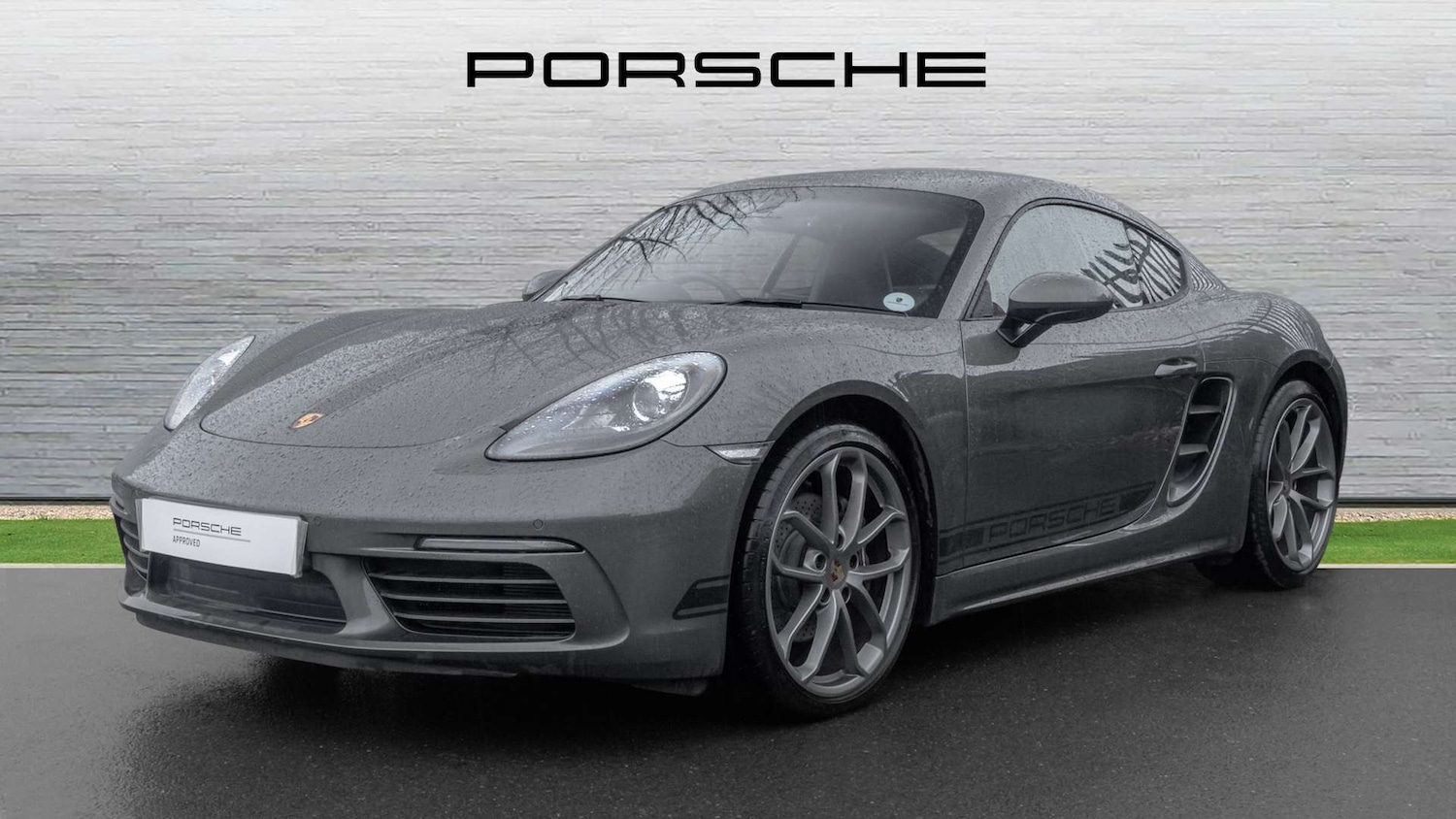 Used Porsche Cayman 2023 for sale - 76955250: Photo 2