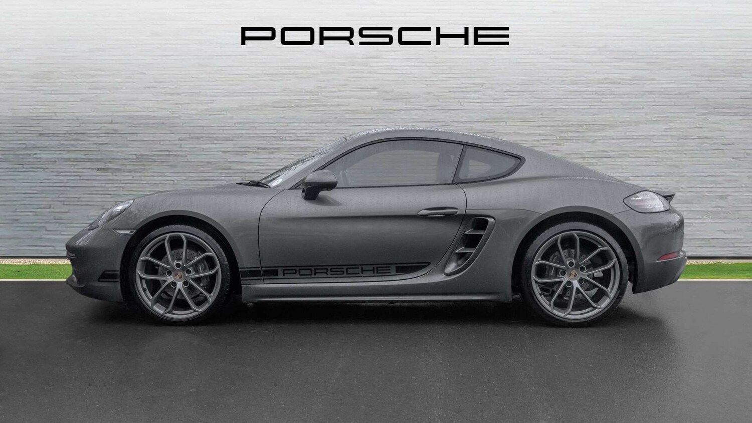 Used Porsche Cayman 2023 for sale - 76955250: Photo 8