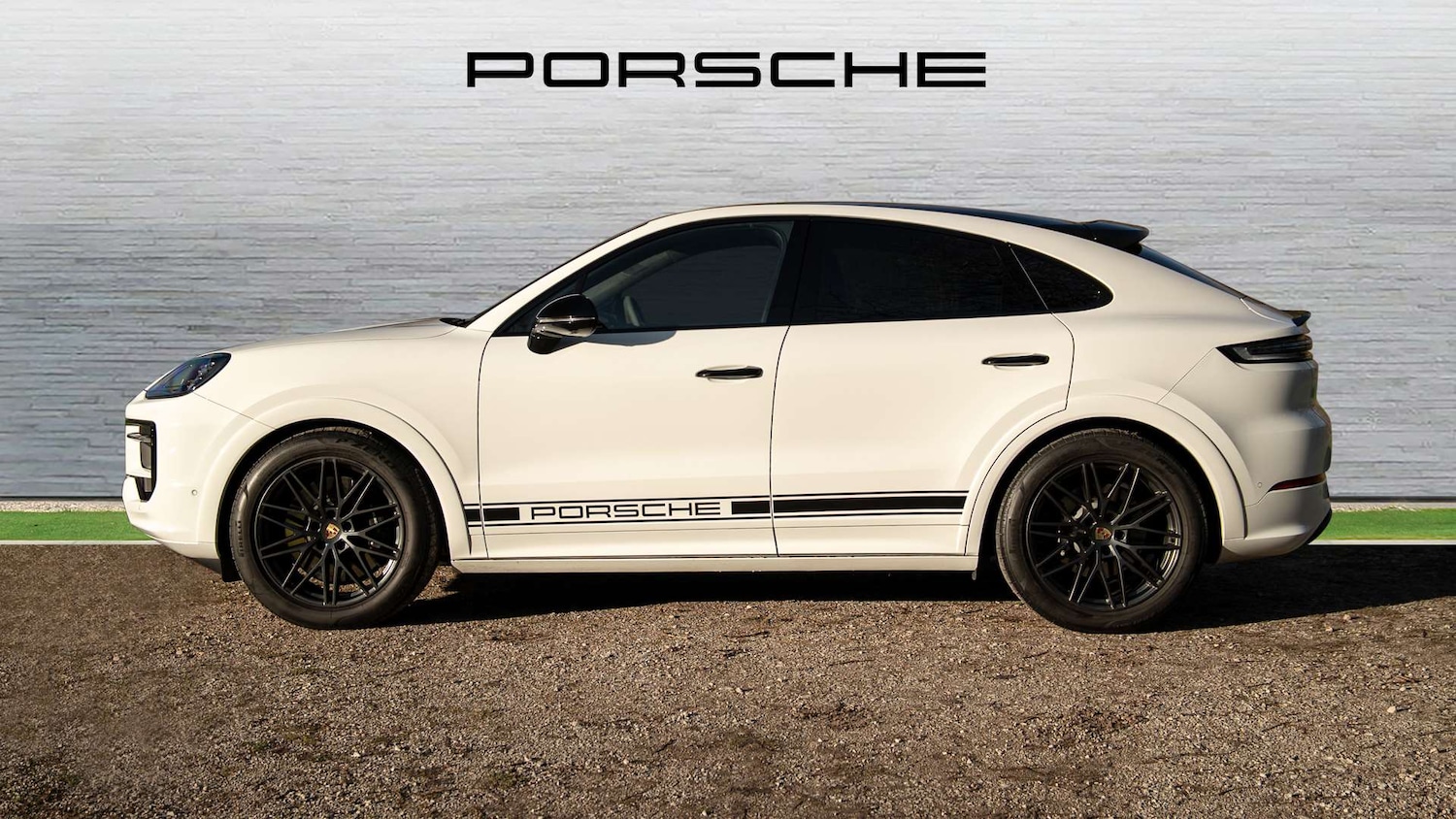 Used Porsche Cayenne 2024 for sale - 77112300: Photo 6