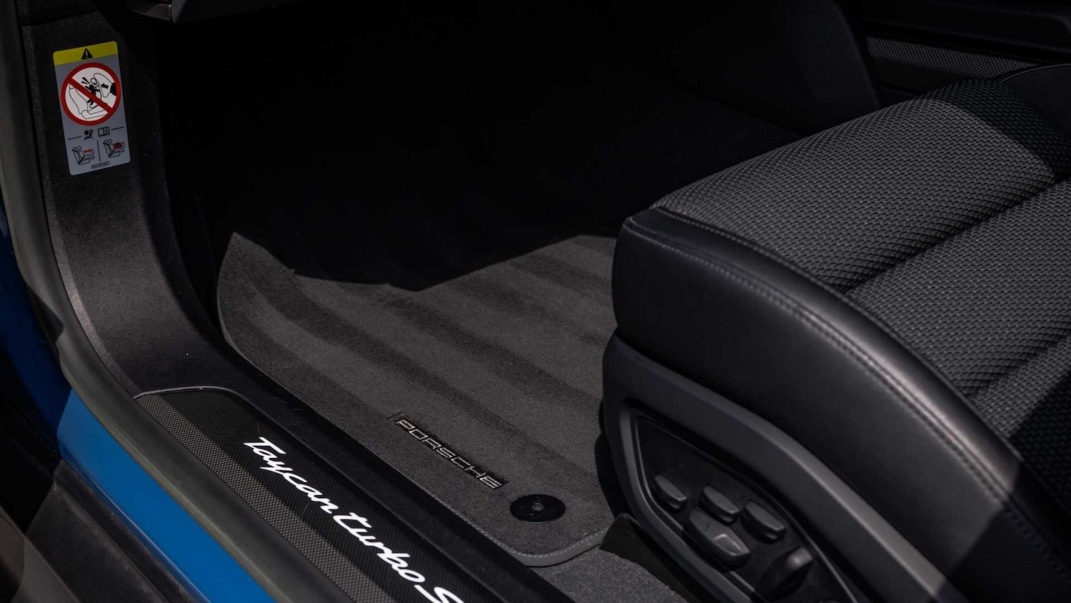 Used Porsche Taycan 2023 for sale - 76272281: Photo 20