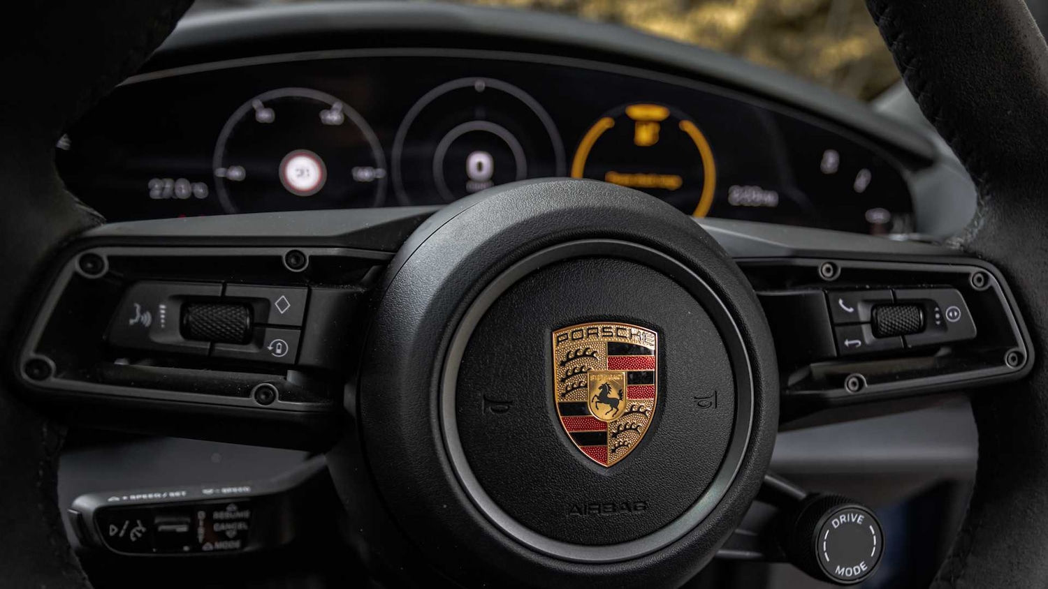 Used Porsche Taycan 2023 for sale - 76272281: Photo 23