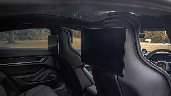 Used Porsche Taycan 2023 for sale - 76272281: Photo 24