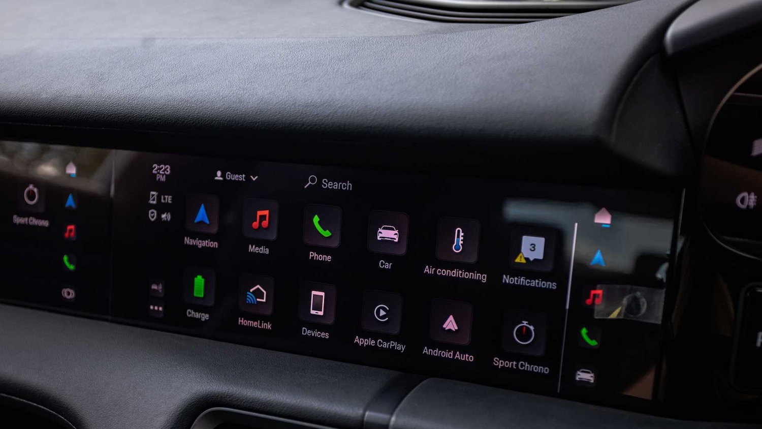 Used Porsche Taycan 2023 for sale - 76272281: Photo 27