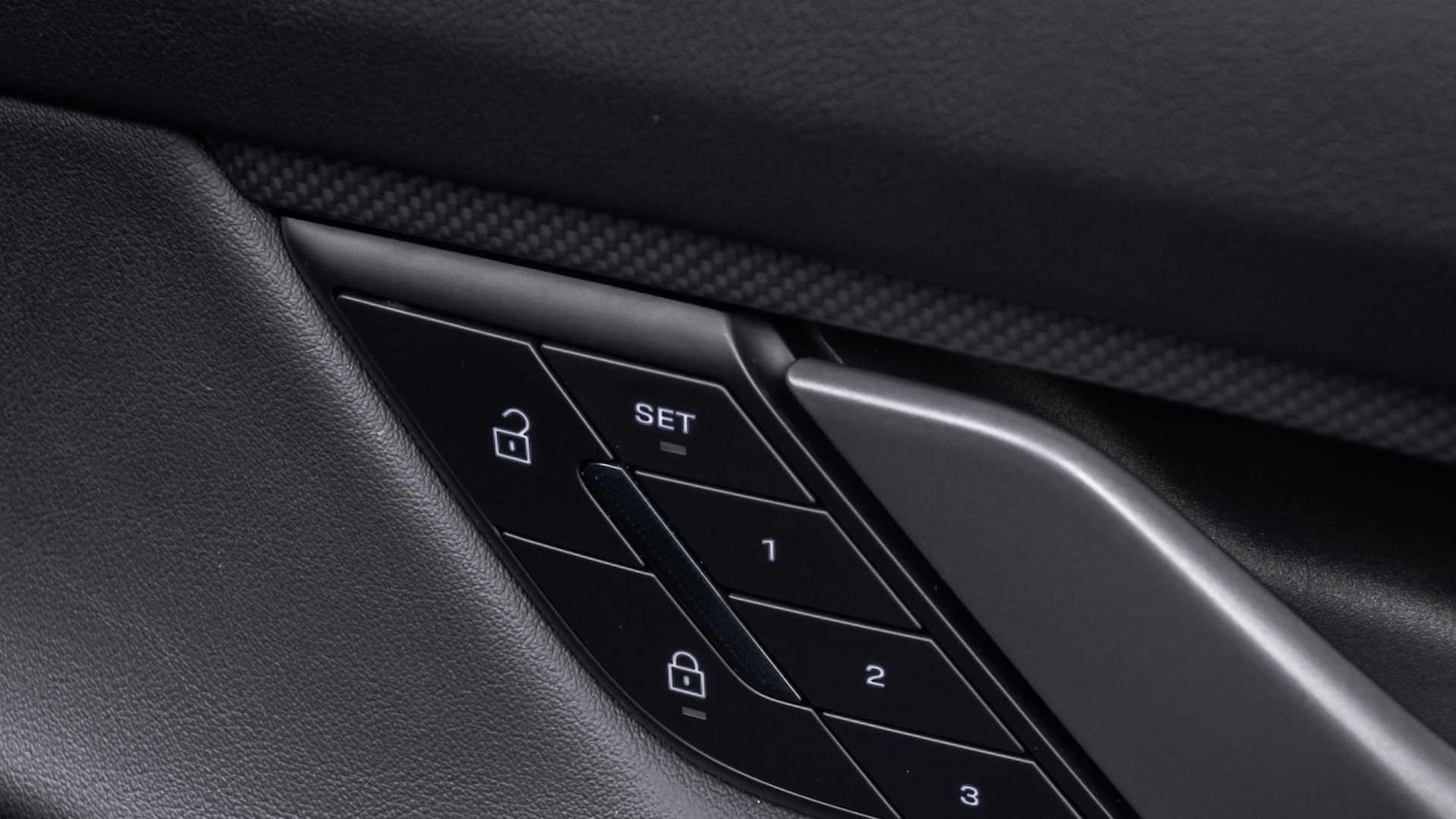 Used Porsche Taycan 2023 for sale - 76272281: Photo 30