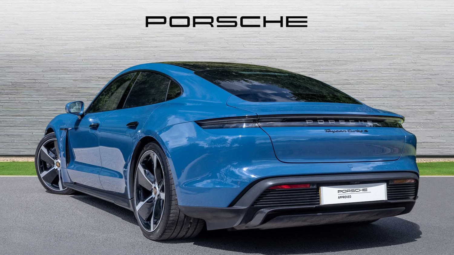 Used Porsche Taycan 2023 for sale - 76272281: Photo 4