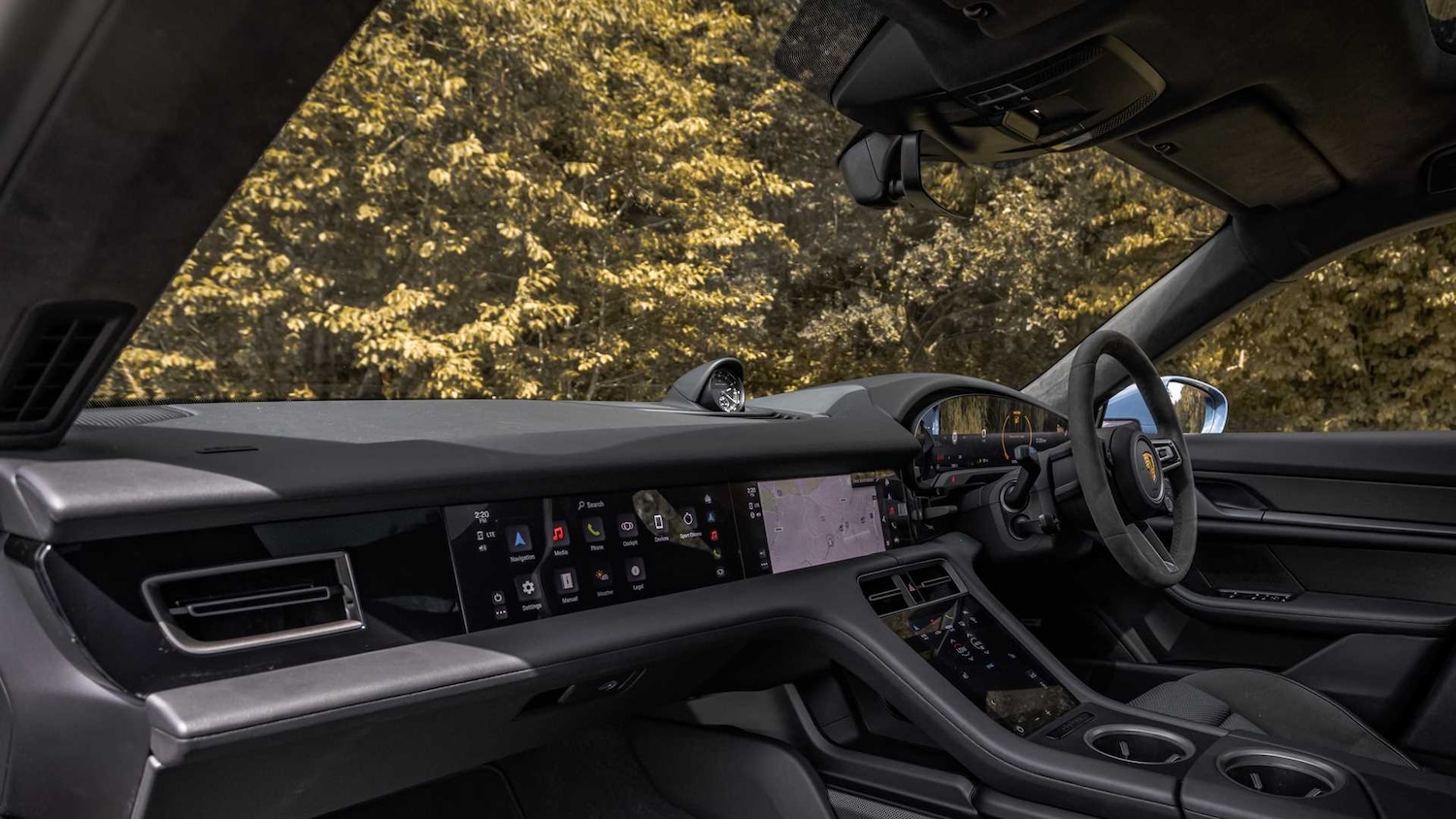 Used Porsche Taycan 2023 for sale - 76272281: Photo 5