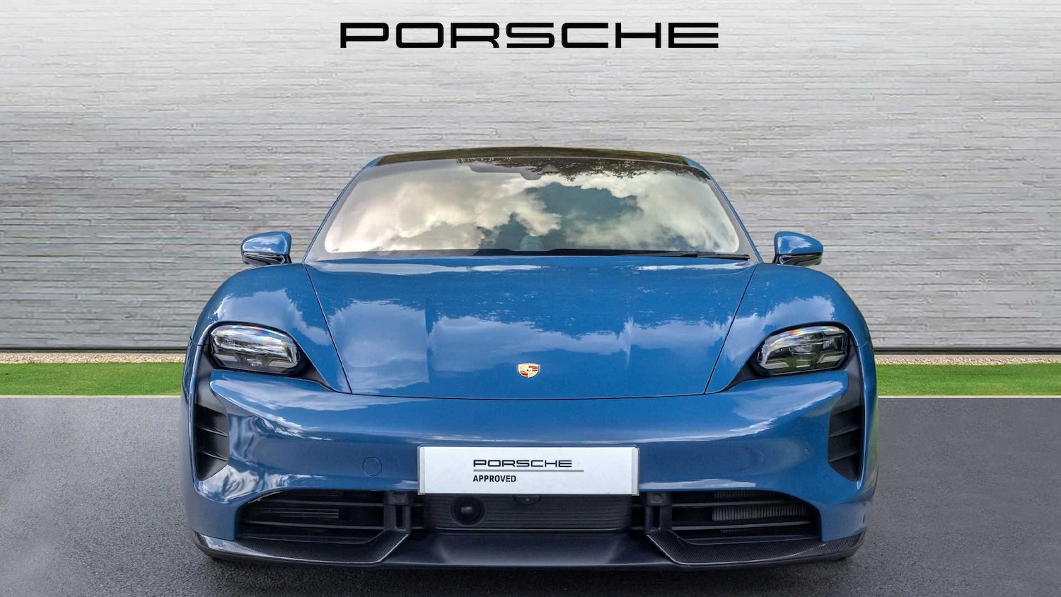 Used Porsche Taycan 2023 for sale - 76272281: Photo 9