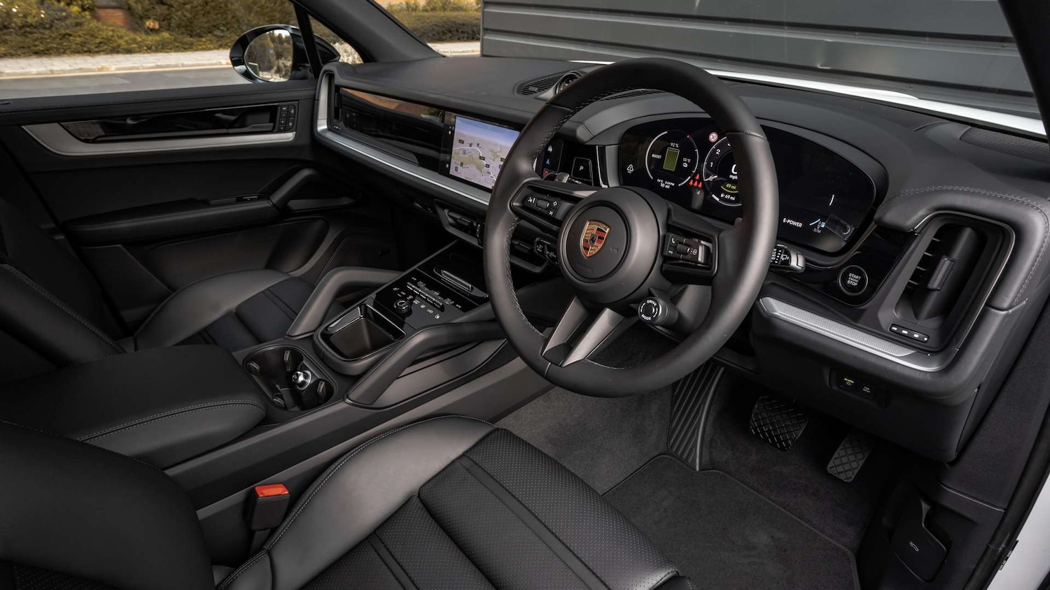 Used Porsche Cayenne 2025 for sale - 76176869: Photo 12
