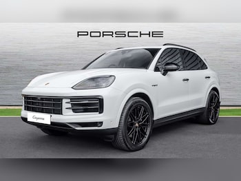 Used Porsche Cayenne 2025 for sale - 76176869: Photo 2