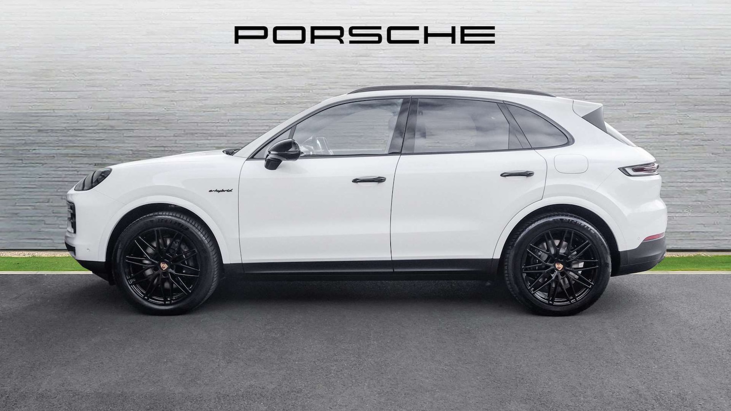 Used Porsche Cayenne 2025 for sale - 76176869: Photo 8