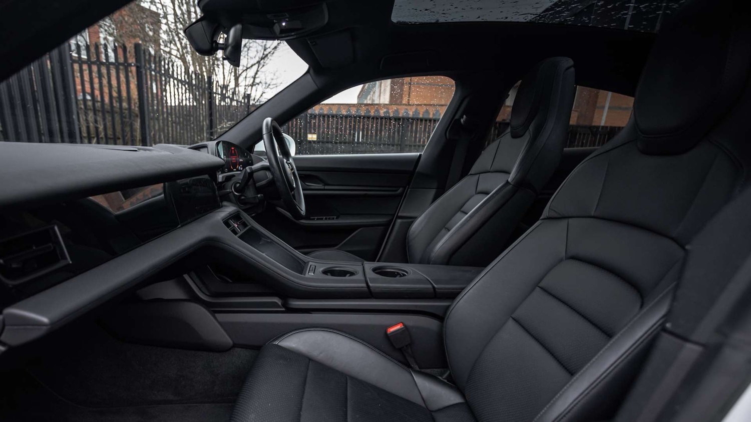 Used Porsche Taycan 2022 for sale - 77500422: Photo 14