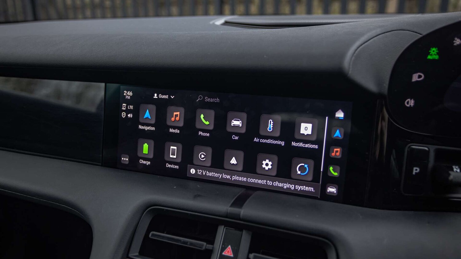 Used Porsche Taycan 2022 for sale - 77500422: Photo 21