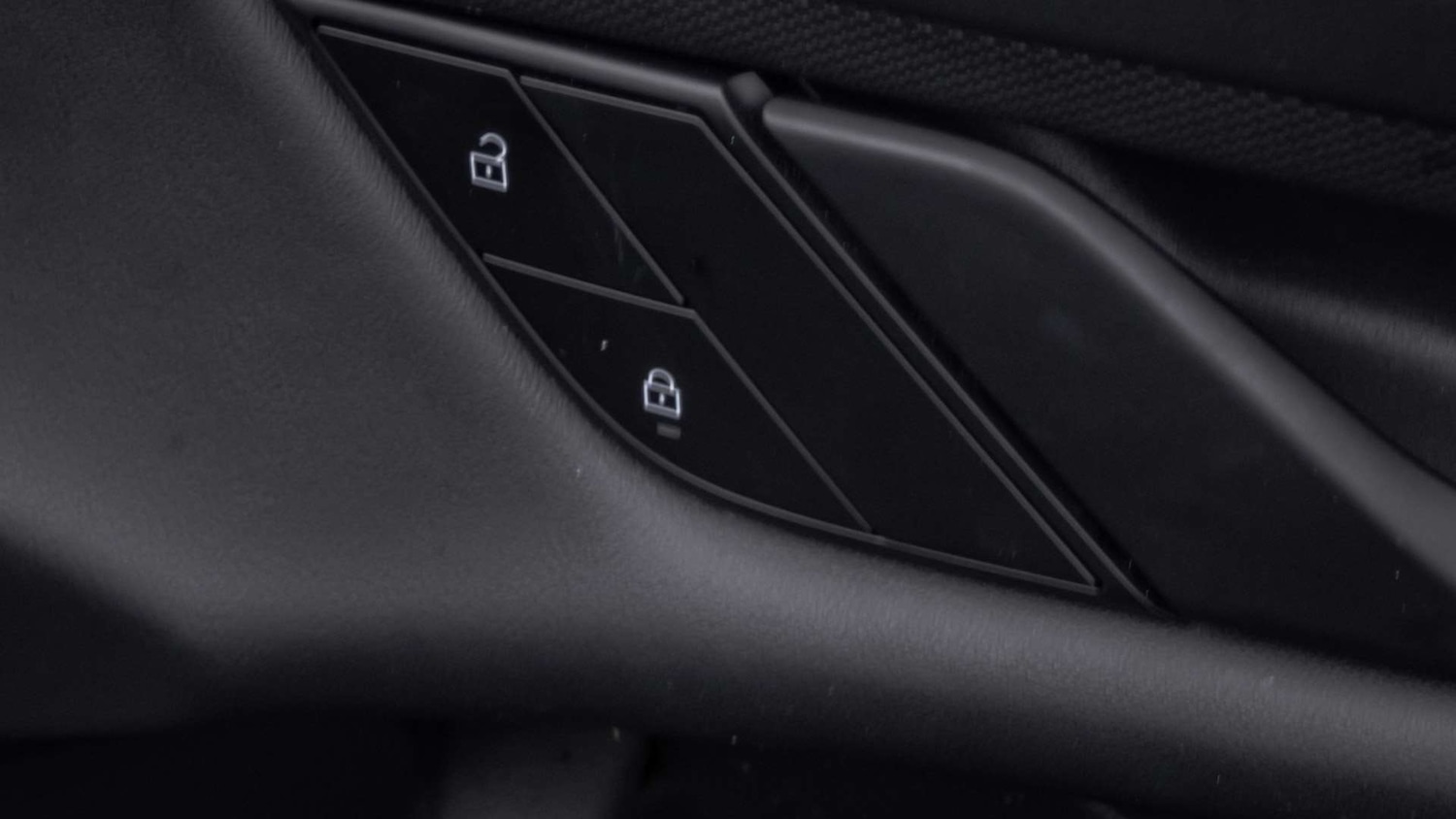 Used Porsche Taycan 2022 for sale - 77500422: Photo 30