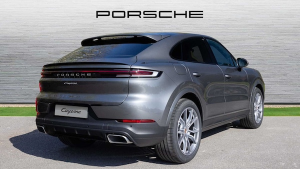 Used Porsche Cayenne 2025 for sale - 75218818: Photo 3