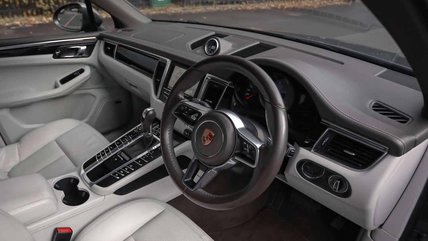 Used Porsche Macan 2015 for sale - 76401416: Photo 12