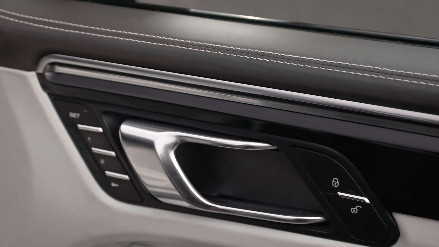 Used Porsche Macan 2015 for sale - 76401416: Photo 27