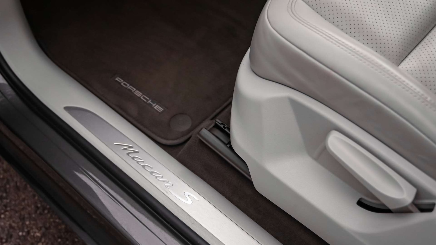 Used Porsche Macan 2015 for sale - 76401416: Photo 34