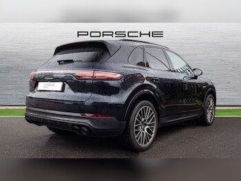Used Porsche Cayenne 2022 for sale - 78248219: Photo