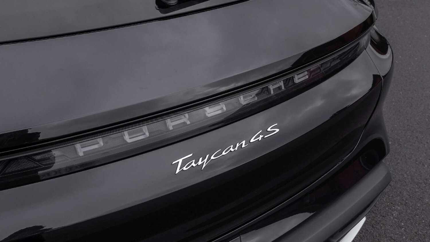 Used Porsche Taycan 2023 for sale - 77373837: Photo 23