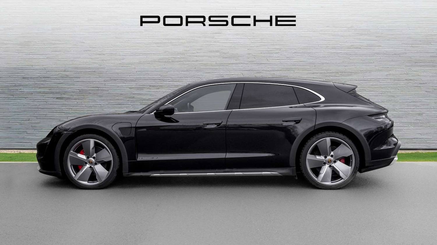 Used Porsche Taycan 2023 for sale - 77373837: Photo 5