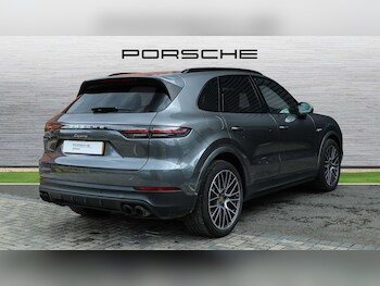 Used Porsche Cayenne 2023 for sale - 78519785: Photo