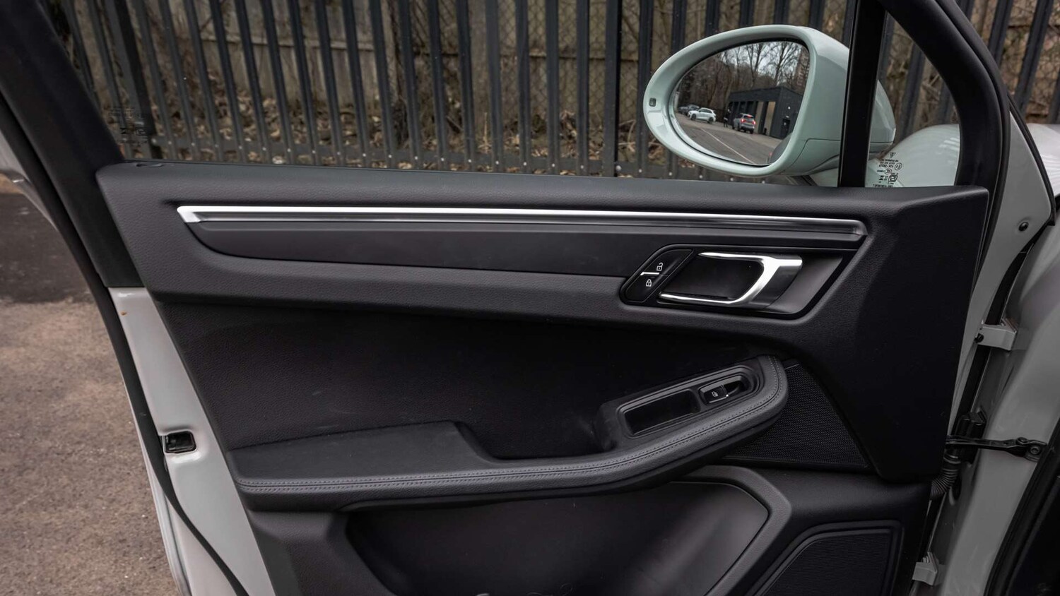 Used Porsche Macan 2024 for sale - 77648847: Photo 21