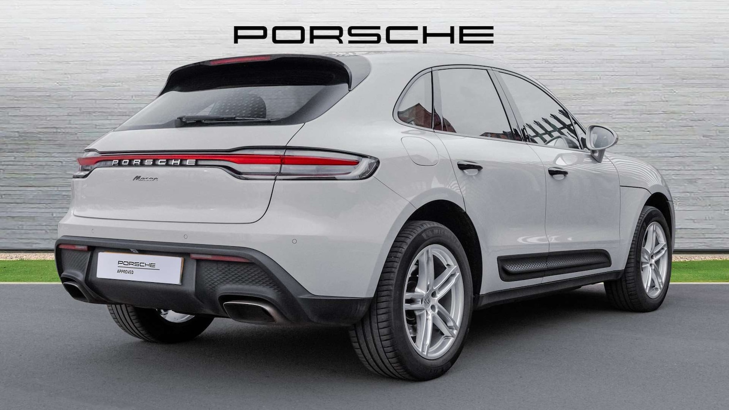 Used Porsche Macan 2024 for sale - 77648847: Photo 3