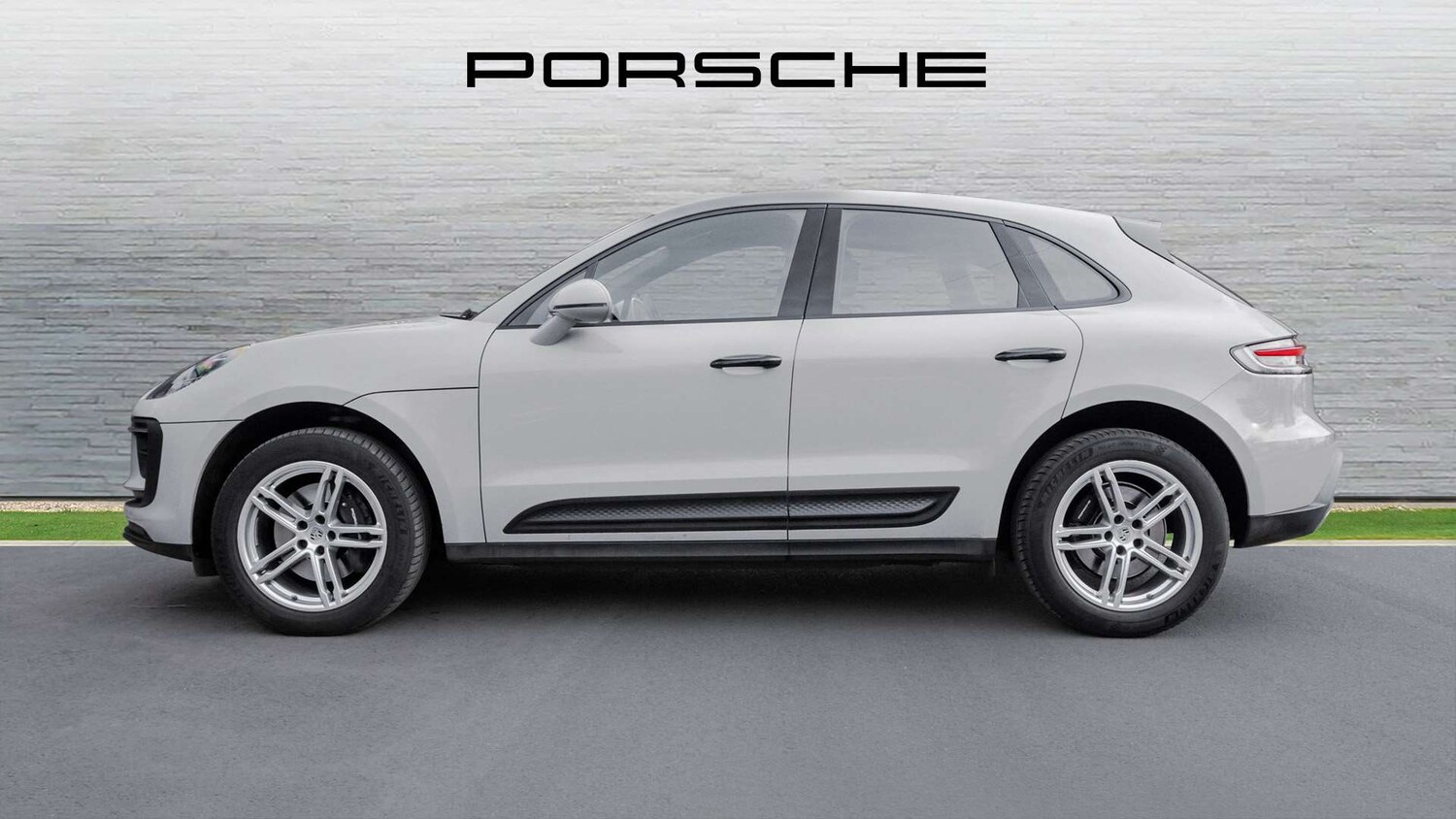 Used Porsche Macan 2024 for sale - 77648847: Photo 7