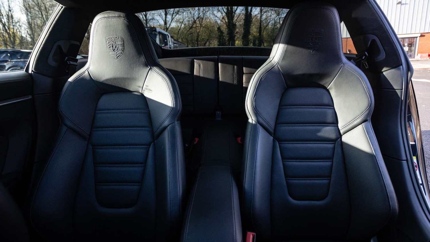 Used Porsche 911 2022 for sale - 77827397: Photo 16