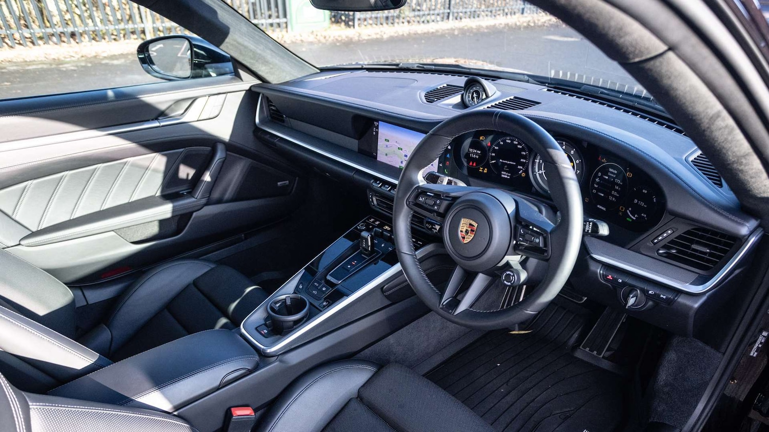 Used Porsche 911 2022 for sale - 77827397: Photo 17