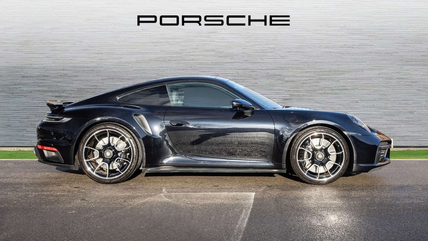 Used Porsche 911 2022 for sale - 77827397: Photo 2