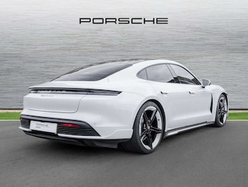 Used Porsche Taycan 2021 for sale - 77740817: Photo