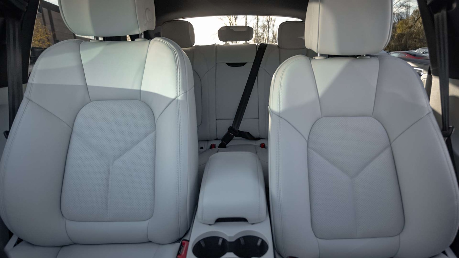 Used Porsche Macan 2025 for sale - 76704991: Photo 15