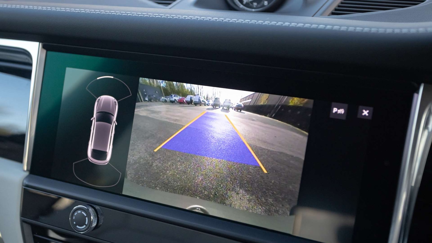 Used Porsche Macan 2025 for sale - 76704991: Photo 18