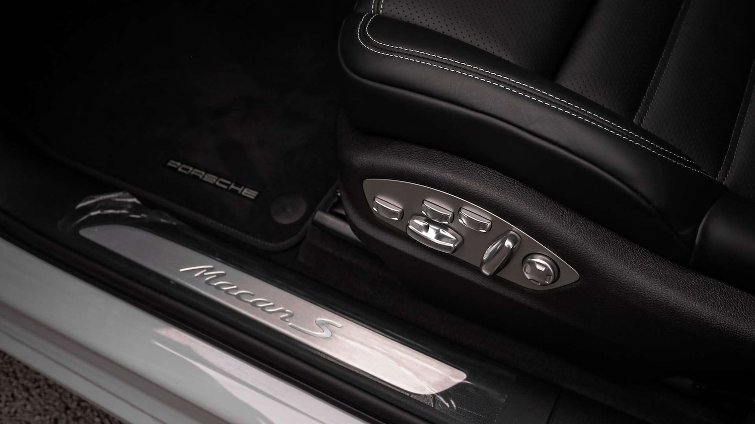 Used Porsche Macan 2025 for sale - 76587744: Photo 29