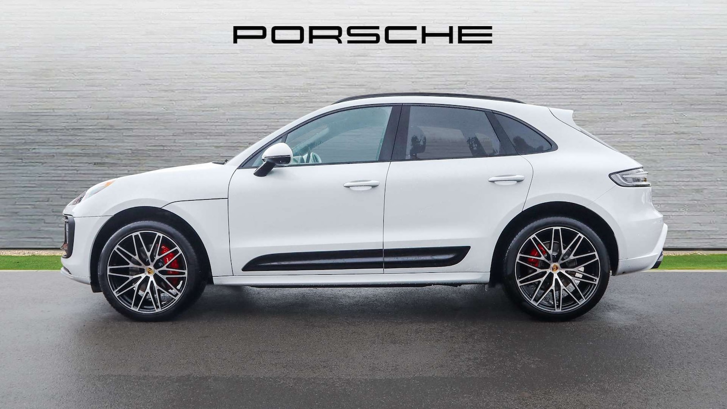 Used Porsche Macan 2025 for sale - 76587744: Photo 8